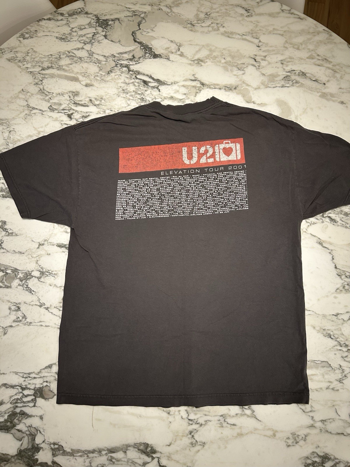 Vintage U2 Elevation Tour 2001 shirt size XL gallery