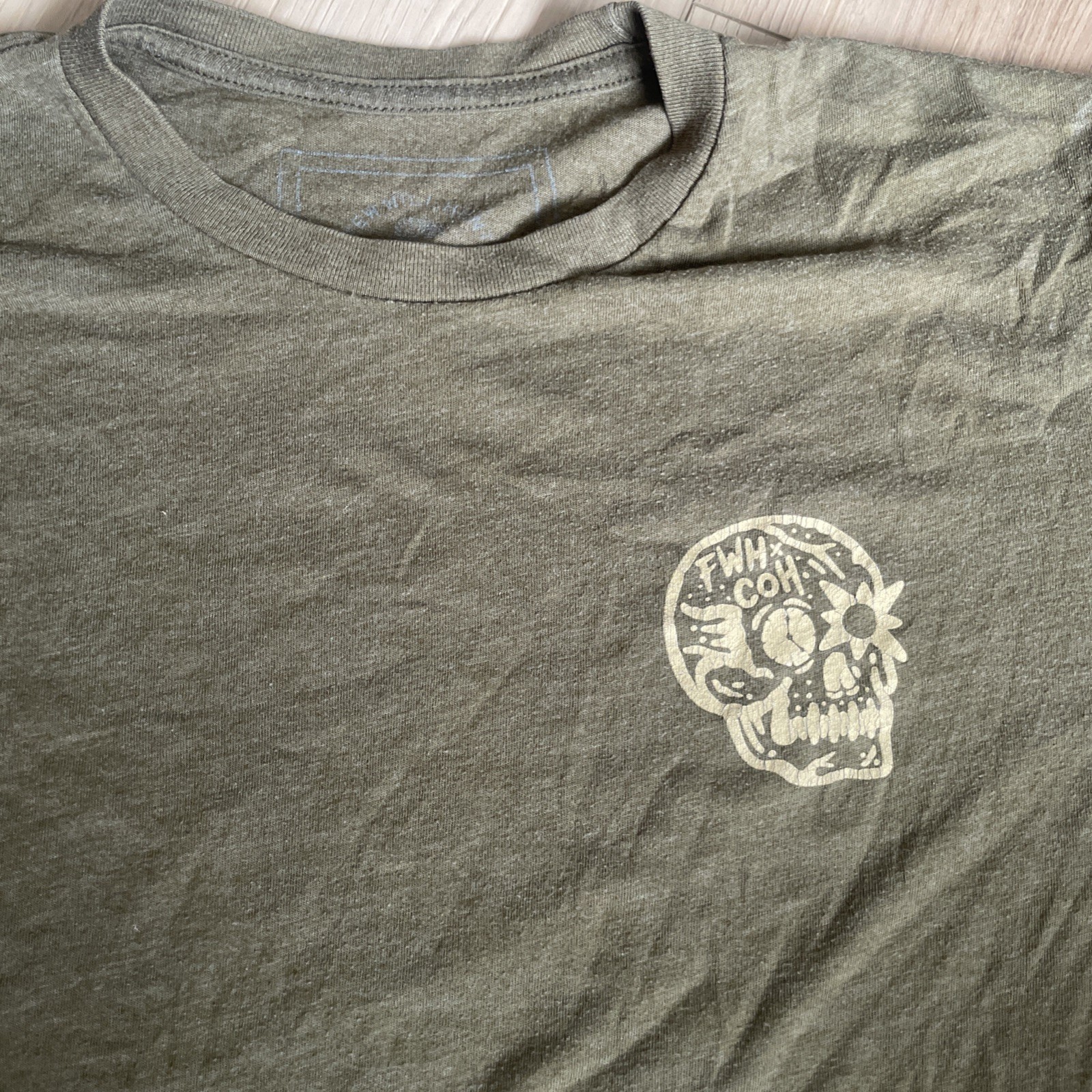 Few Will Hunt Consequence Of Habit Mens T Shirt Green Size Medium gallery
