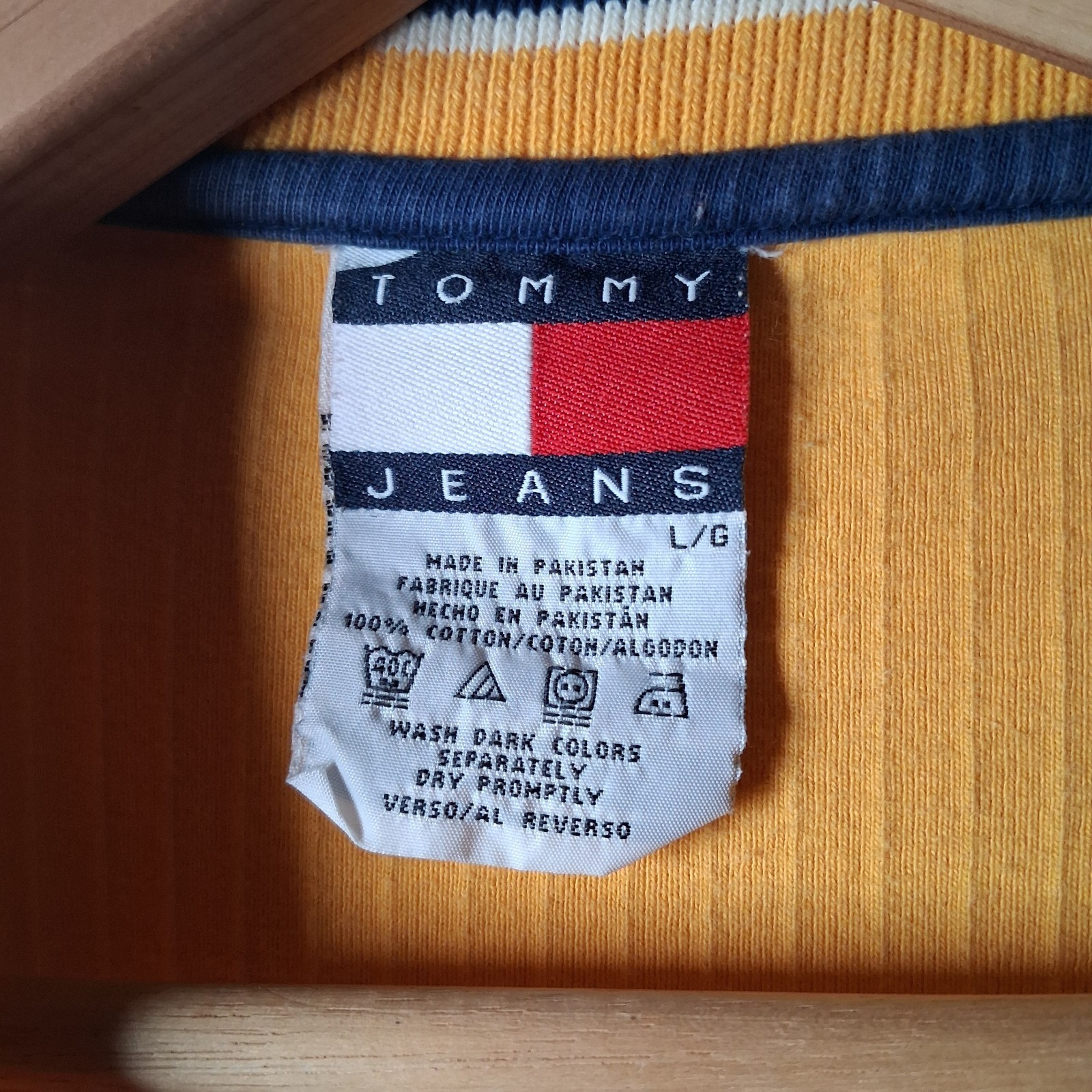 Vintage 1990s Tommy Jeans Shirt Men L Ribbed Knit Gold Long Sleeve V Neck gallery