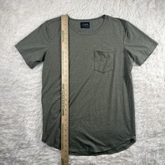 CUTS Shirt Men Size Medium Green Elongated Short Sleeve Round Neck Pocket Casual