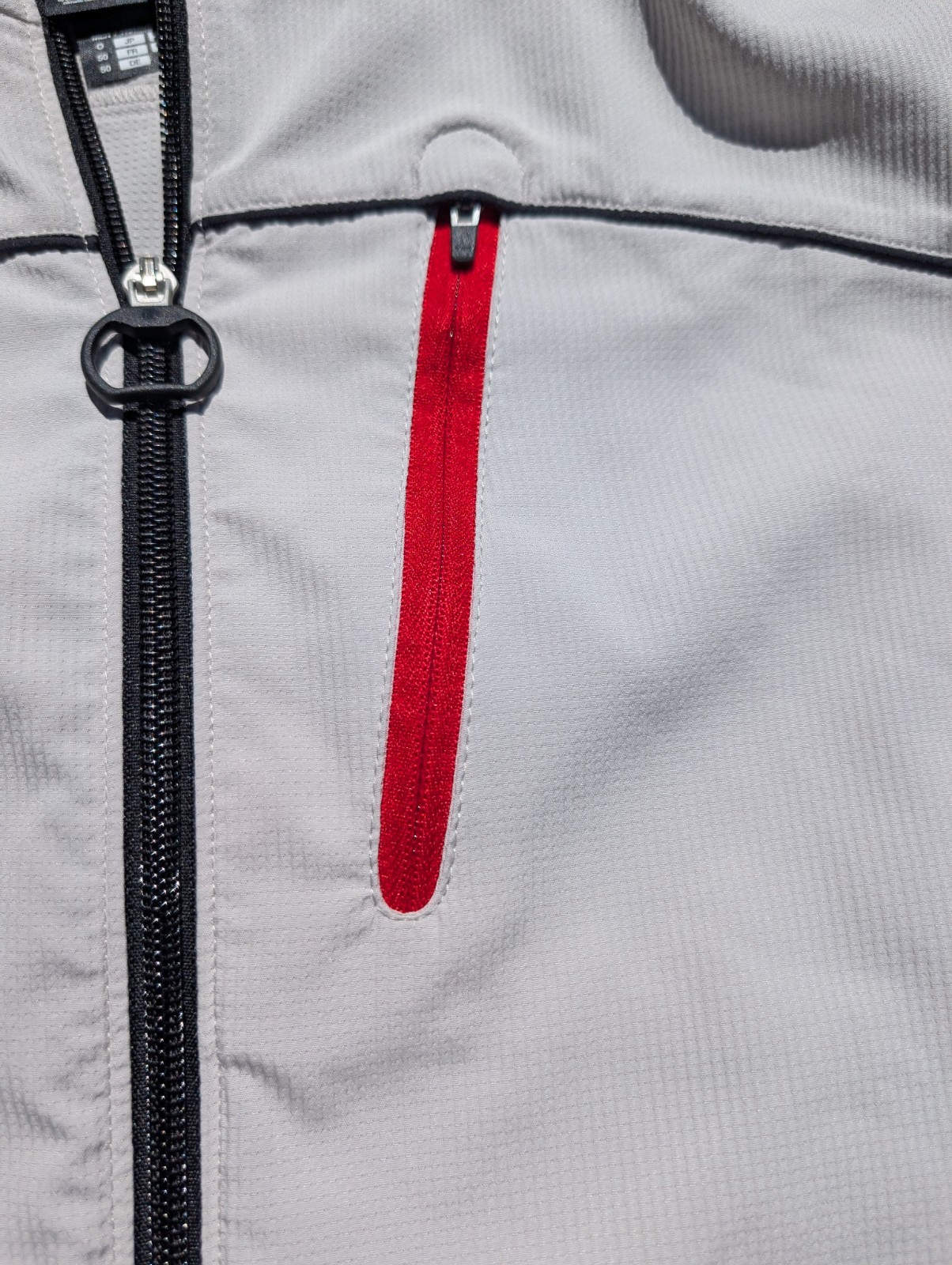 High Quality Japanese Brand Descente Athletic Full Zipper Short Sleeve Jacket M gallery