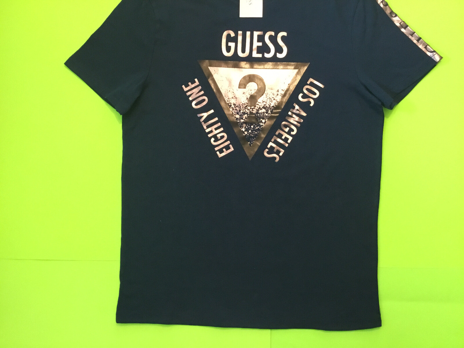 GUESS Los Angeles Men’s Short Sleeve T-Shirt Size LARGE Blue w/Dark Silver NEW gallery
