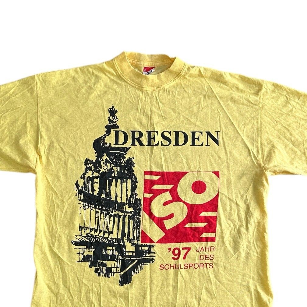 Vintage Hering Yellow Classic T-Shirt Dresden 90s Retro Graphic Mens XL gallery