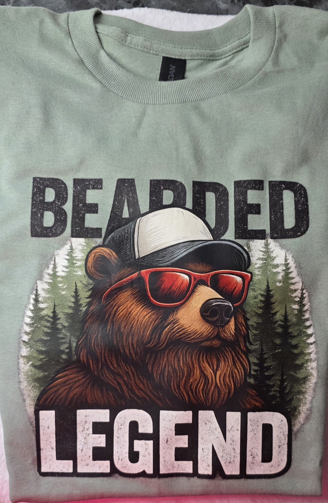 Bearded Legend Bear Adult T Shirt Size medium Funny Woodsy T Shirt! New! gallery