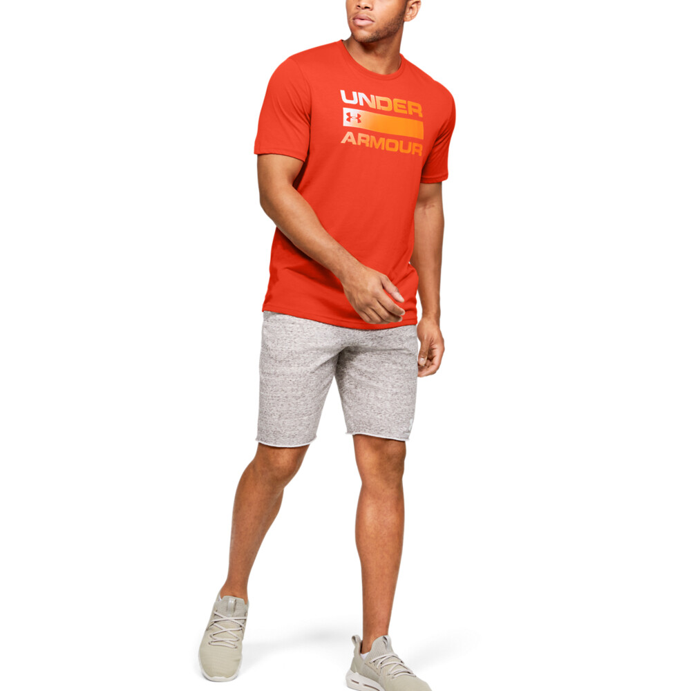 Under Armour 1329582 Men's UA Team Issue Wordmark Short Sleeve Graphic T-Shirt gallery