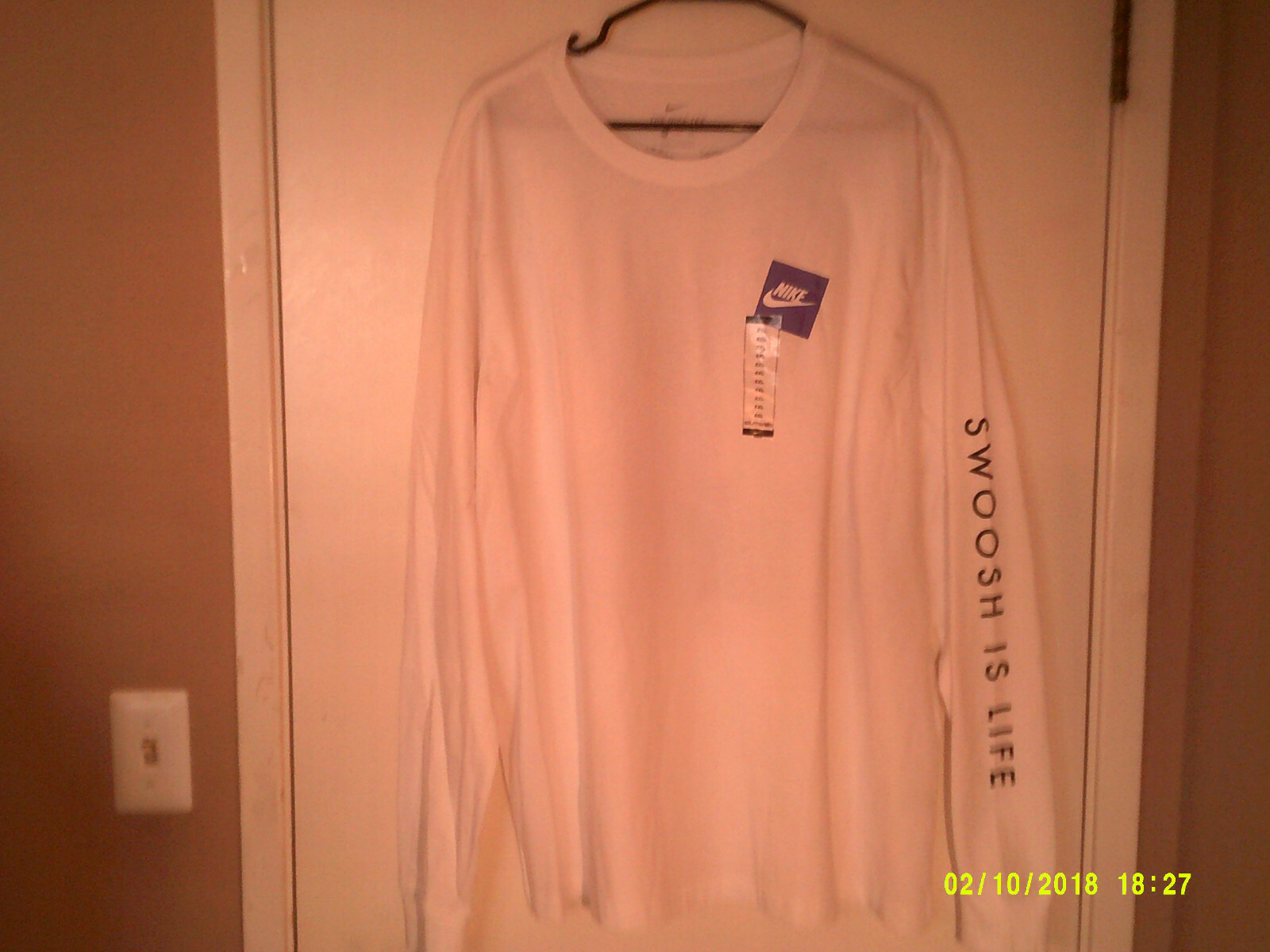 NEW NIKE SPORTSWEAR "Brand Riffs LS Tee" MEN'S WHITE MULTI-COLOR T-SHIRT 2XL gallery