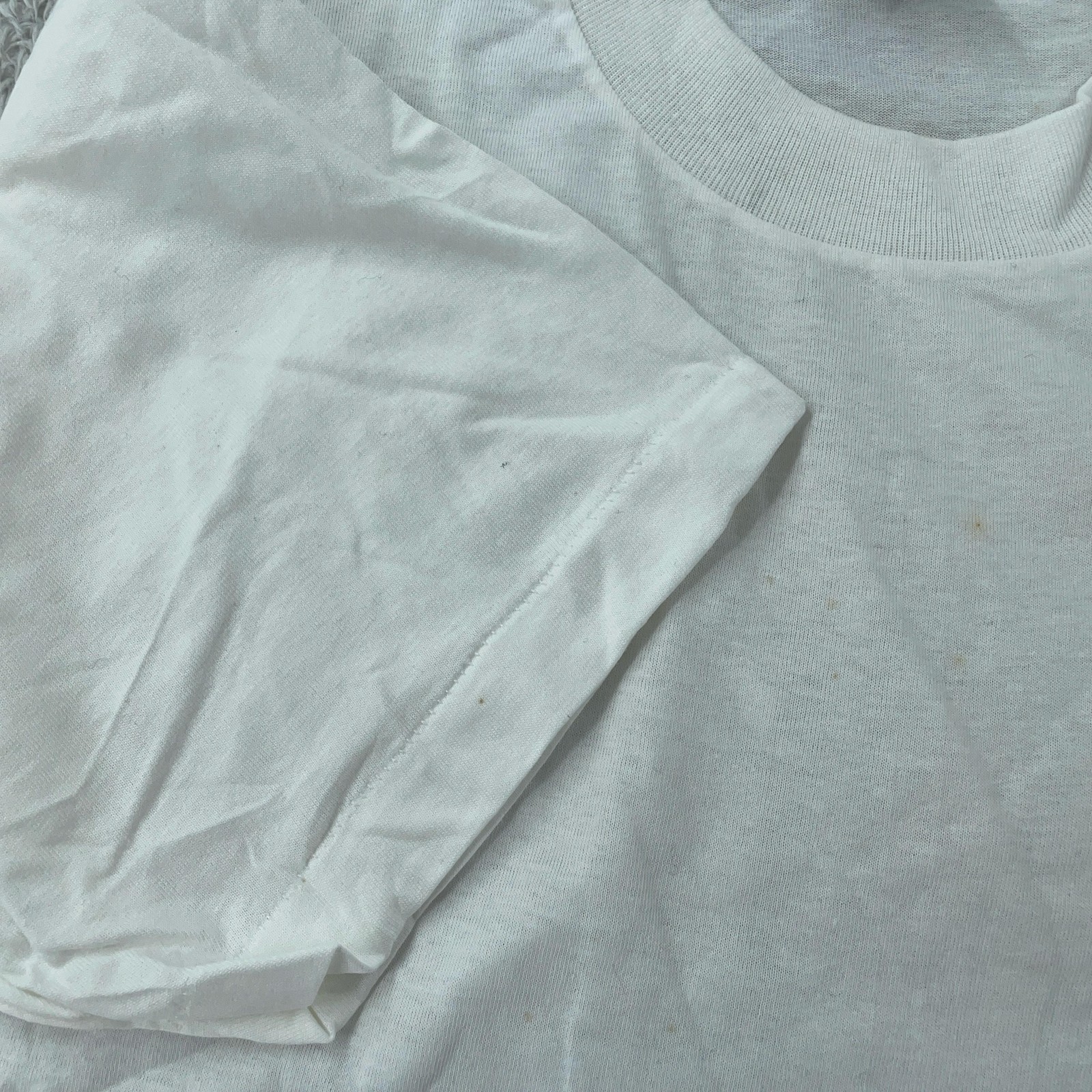 Vtg Blank White DPSC by BVD Shirt Mens Small 100% Combed Cotton Crewneck Plain gallery