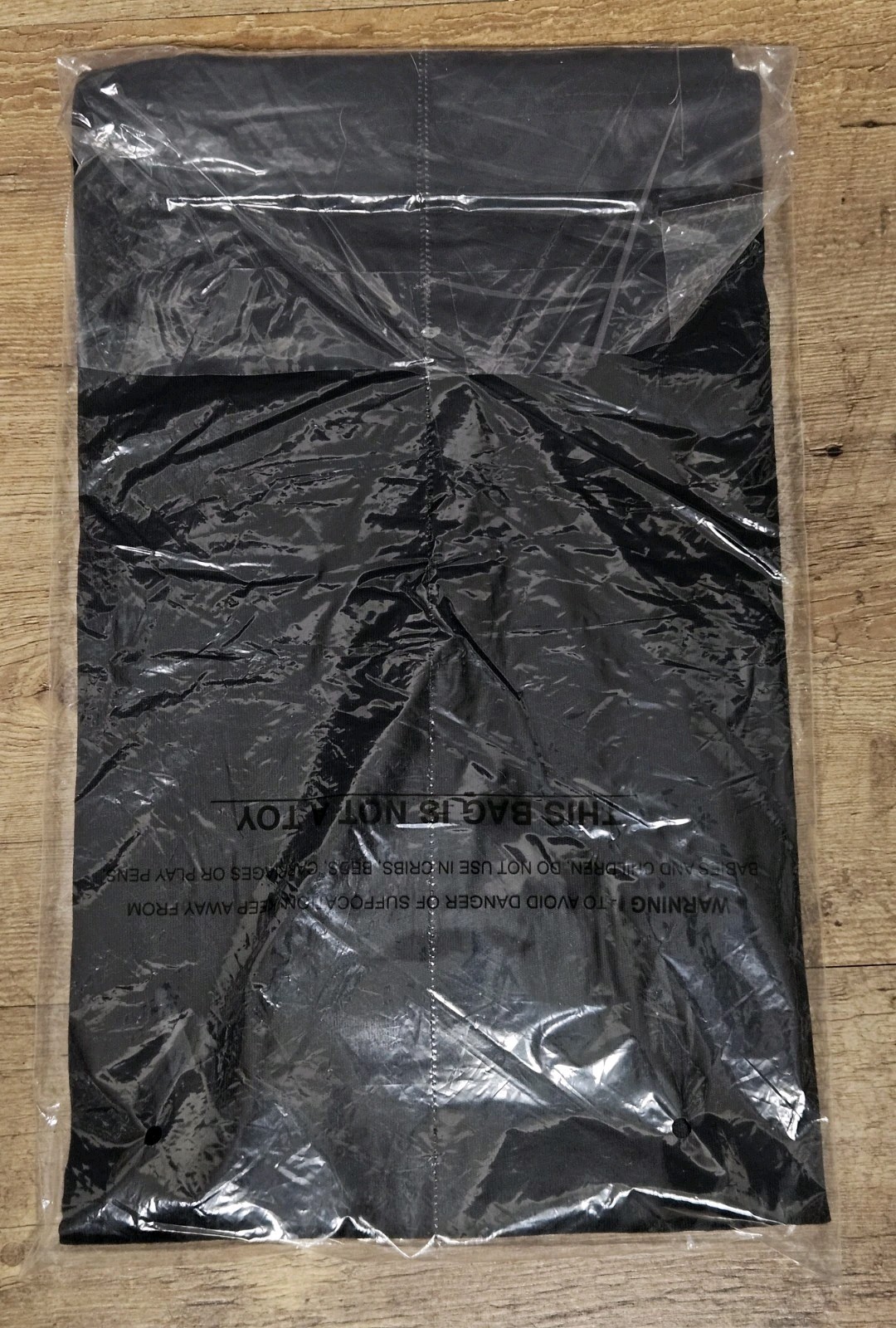Size Medium - KAWS x Uniqlo Warhol Graphic 476352 Tee gallery