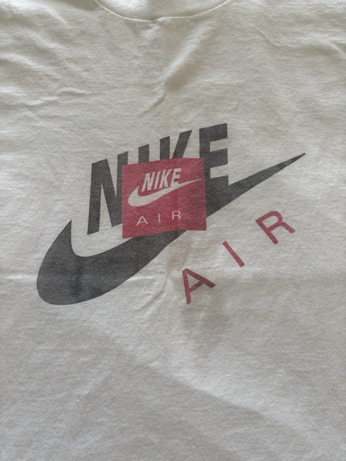 Men’s vintage single stitch Nike Air white tee with nice center graphic No Tag gallery