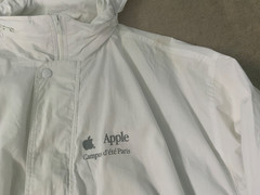 Apple Jacket Size XL White Unisex PLEASE READ DESCRIPTION ref.wht