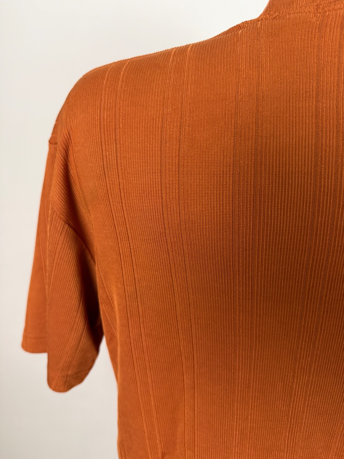Vintage 90s Y2K Ribbed Shirt Men Large Silky Stretchy Polyester Burnt Orange gallery