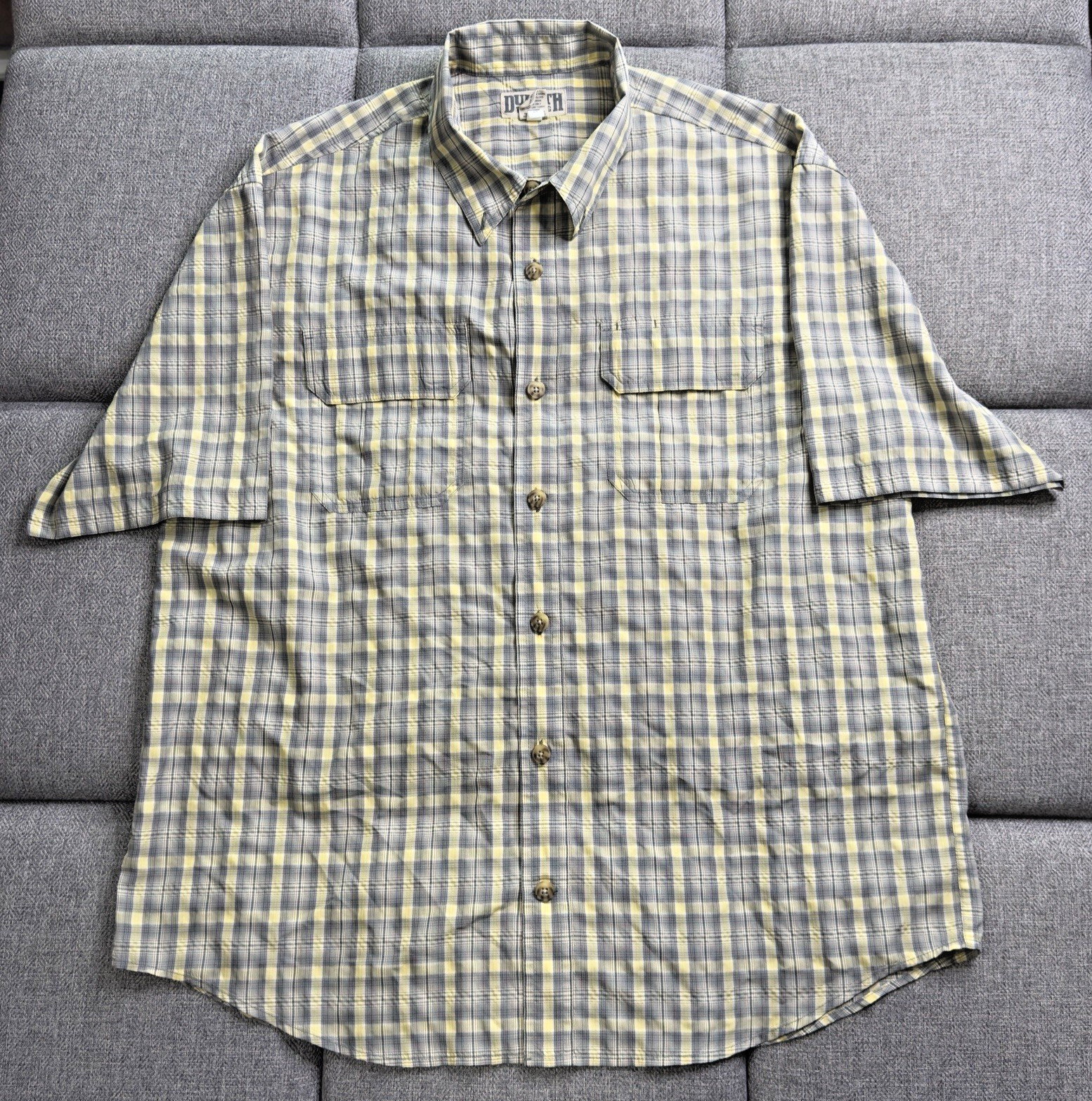 Duluth Trading Co. Men’s XL Relaxed Plaid Yellow Short Sleeve Shirt w/ 2 Pockets