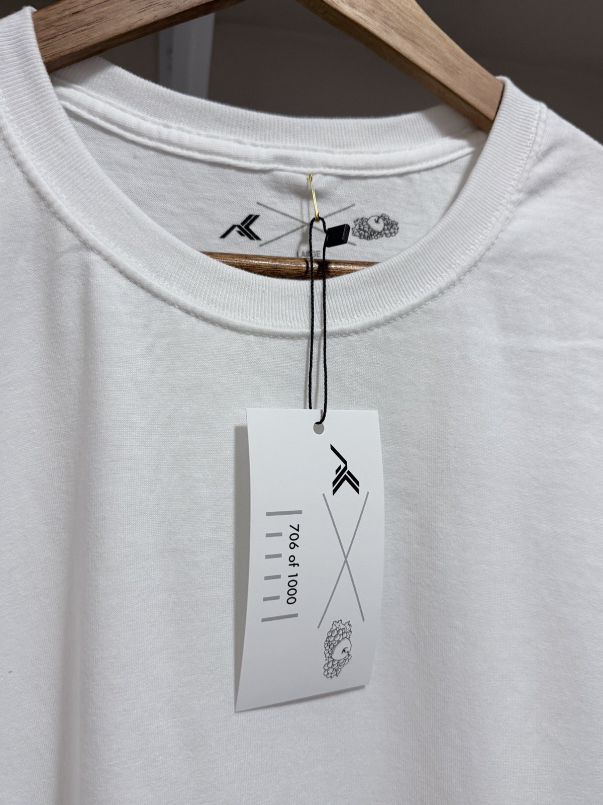 Alvin Kamara AK1K x Fruit of the Loom Limited T-Shirt 706/1000 NEW w/ Box COA gallery