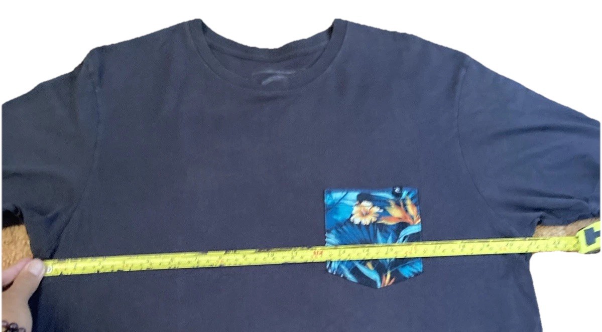 Rip Curl Floral Pocket Tailored For T-Shirt Mens Size L *See Description* gallery