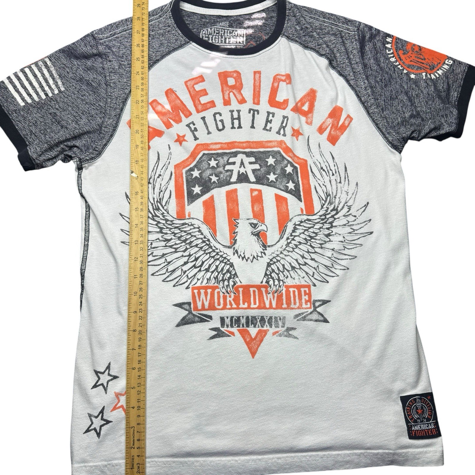American Fighter Mens Large T Shirt White Gray Orange MMA Y2K gallery