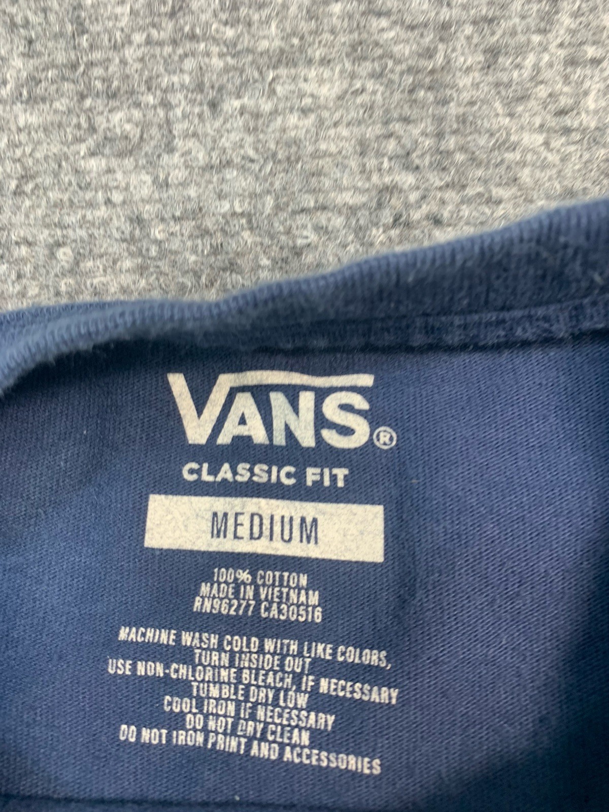 VANS Shirt Mens Medium Blue Long Sleeve Crew Neck Casual Graphic Print gallery
