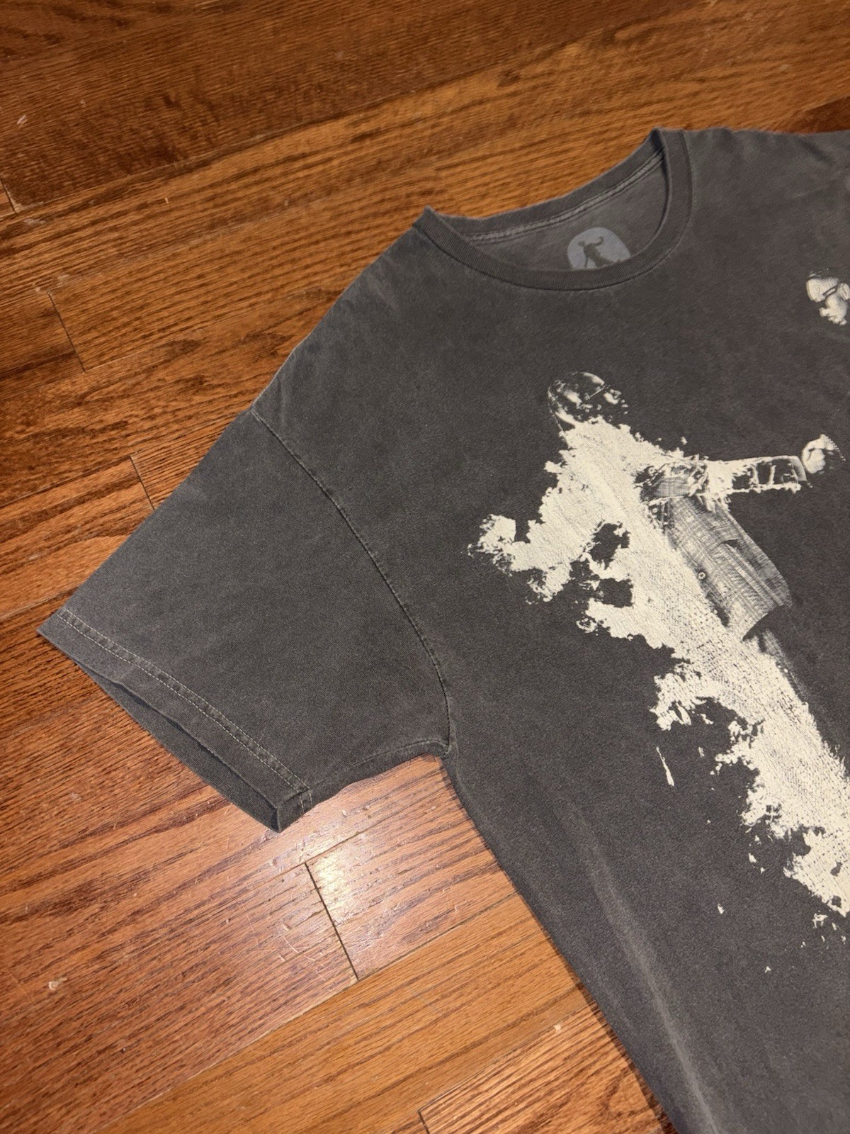 2022 Heroes & Villains Rap Tee Shirt Mens XL Gray Faded Y2K Future Metro Boomin gallery