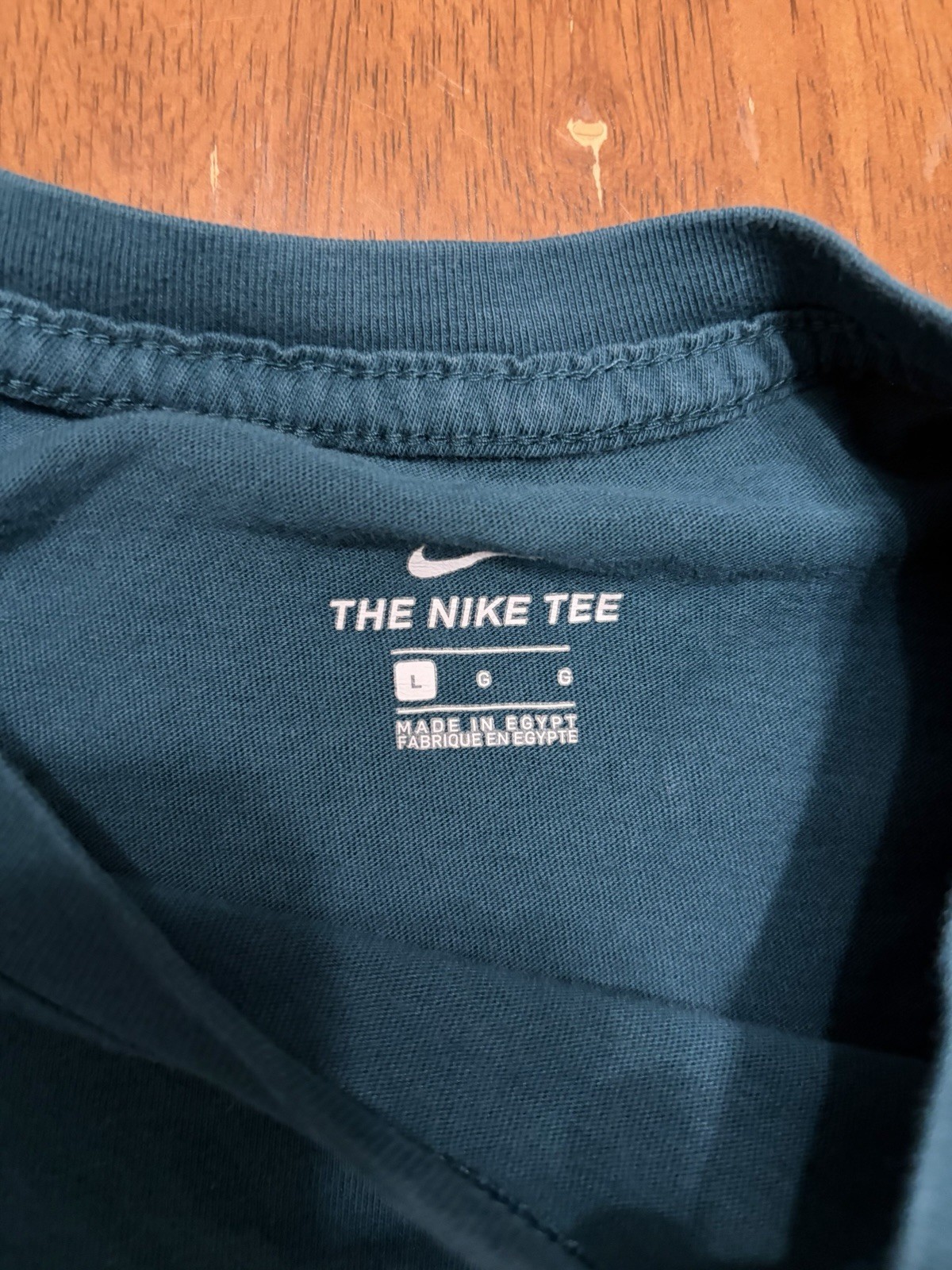 Nike The Nike Tee Men’s Blue Solid Long Sleeve Crew Neck Logo T-Shirt L gallery