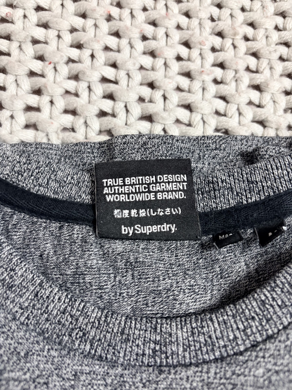 Superdry Men's Medium Green/Gray Graphic Tshirt Authentic Thick Fabric Quality gallery