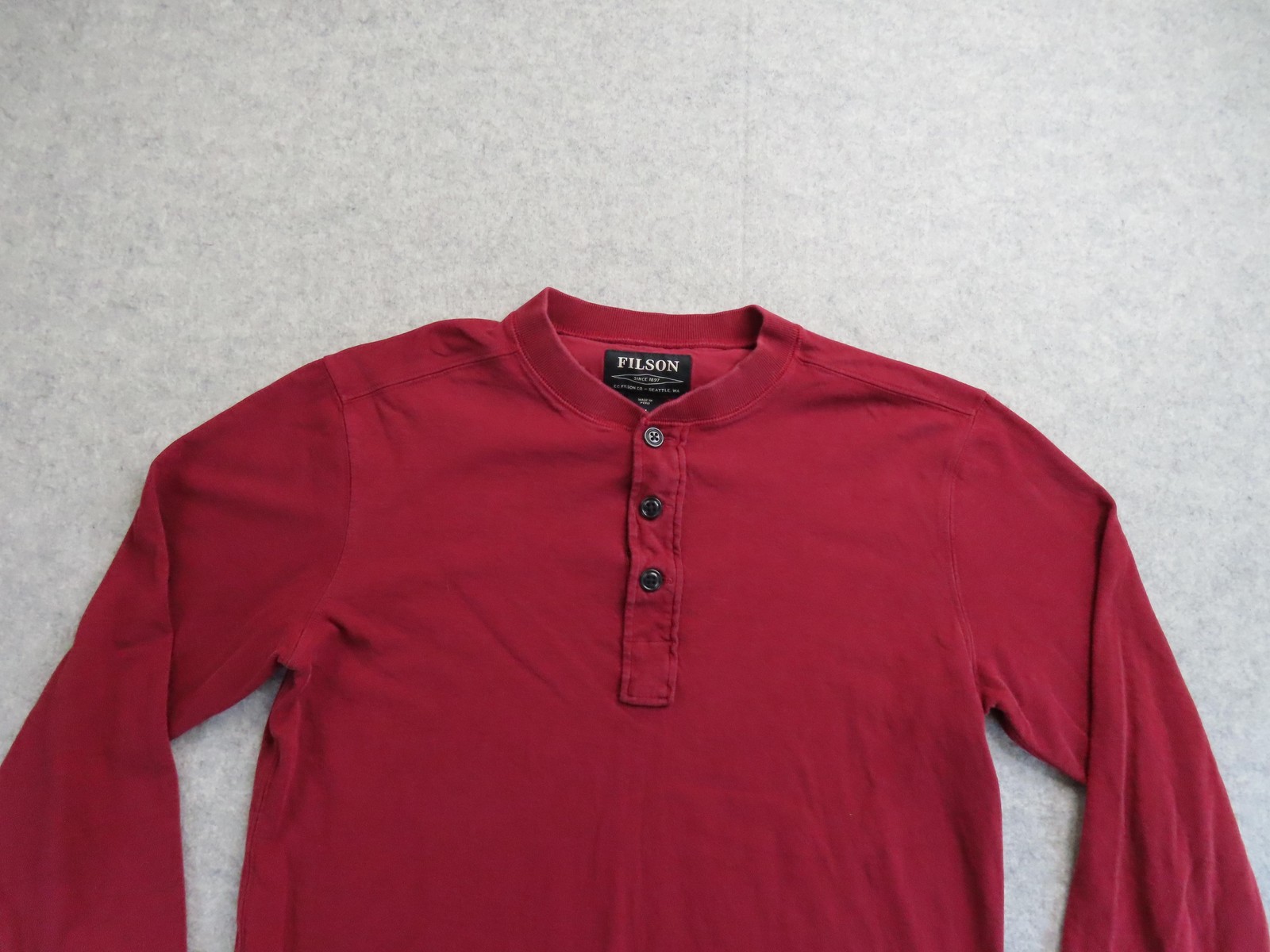 Filson Shirt Mens Medium Dark Red Long Sleeve Cotton Henley Made In Peru gallery