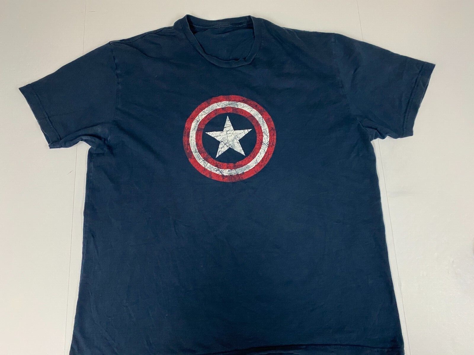 Captain America MEns Shirt Extra Larg blue universal islands of adventure Marvel