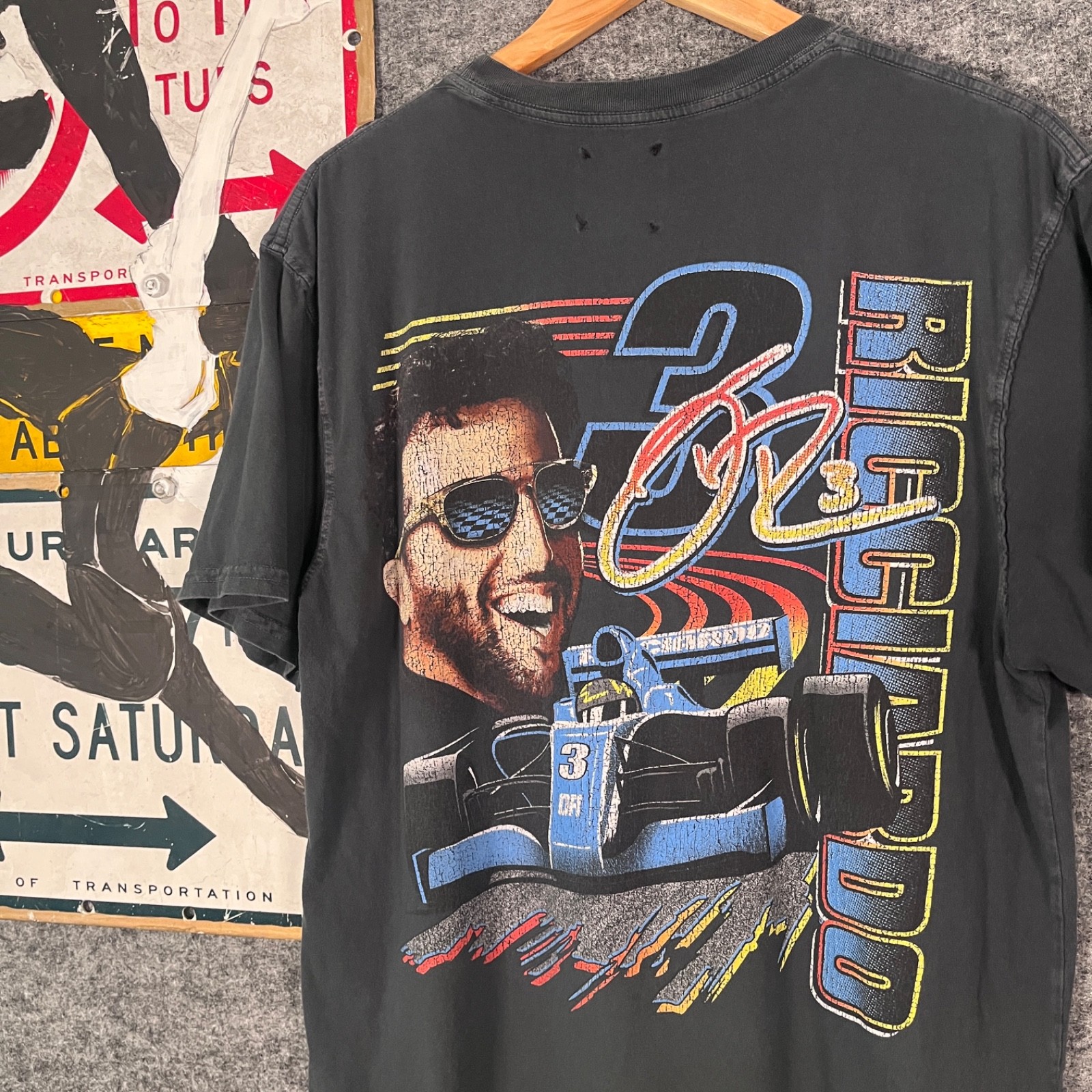 Daniel Ricciardo Formula 1 T Shirt Size Large Faded Black Vintage Style AOP Car gallery