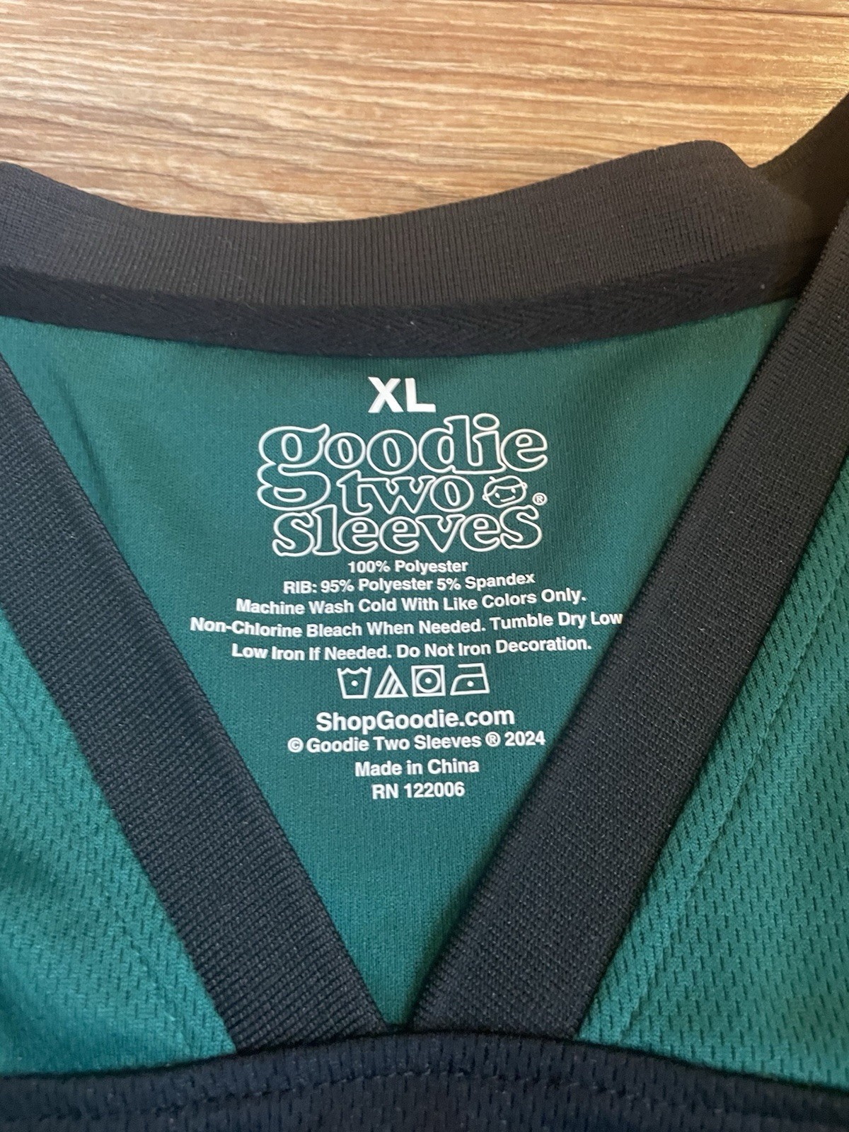 Goodie Two Sleeves XL Brooklyn 1989 T Shirt gallery