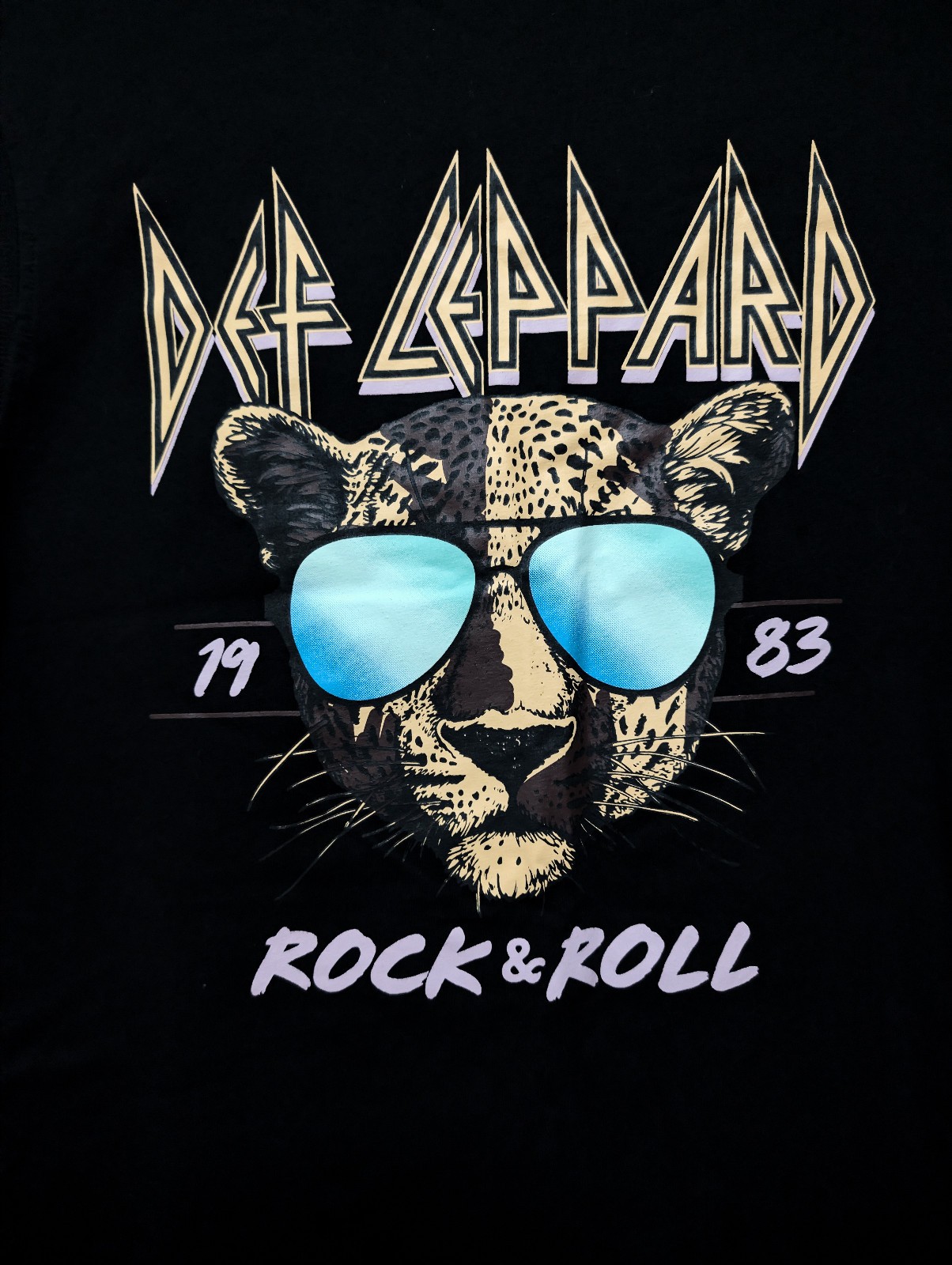 Def Leppard 1983 Sleeveless Small Black Muscle Band Tee Tank Top 21.5" W X 31" L gallery