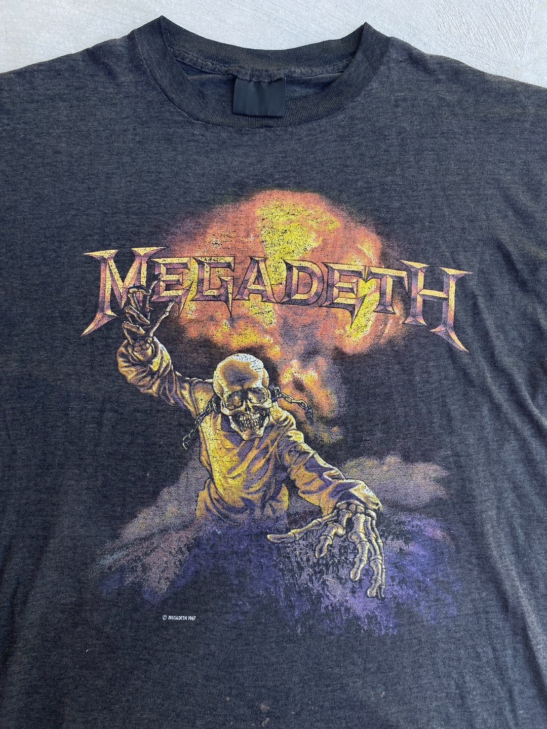 Vintage 1987 Megadeth T-Shirt Mens Large Black Single Stitch 80s Radioactive gallery