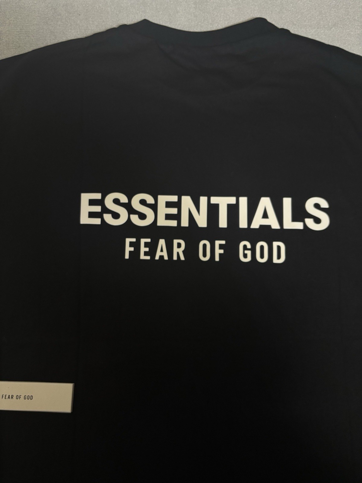 Fear of God ESSENTIALS Men's M Black Logo Graphic Crew Neck Short Sleeve Tee gallery