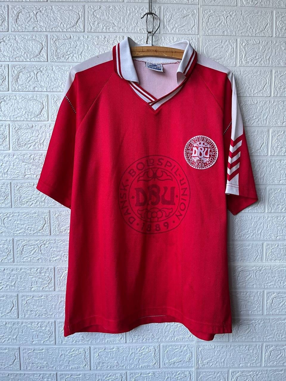 Vintage Denmark 1998 World Cup #11 Laudrup France 98 DBU Fan Soccer Jersey gallery