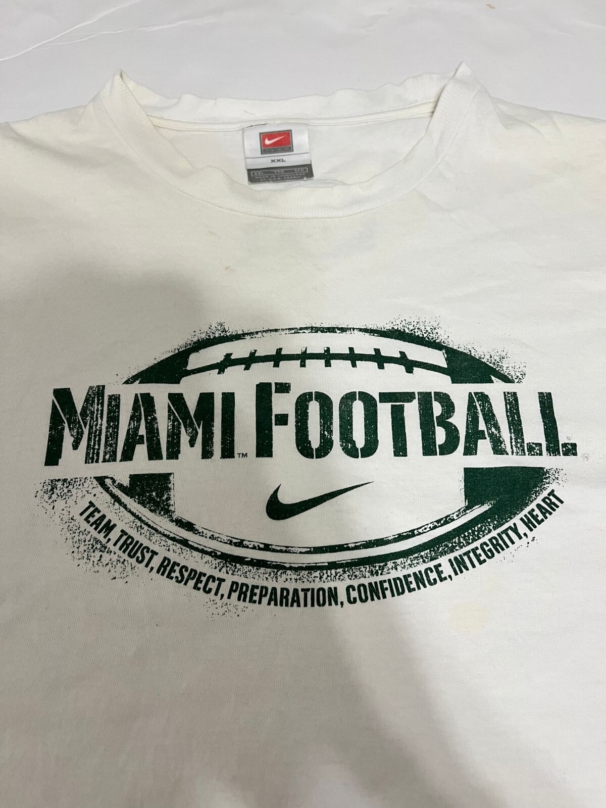 Vintage White Nike Team Tag Miami Hurricanes Double-sided T-Shirt Men's Size 2XL gallery