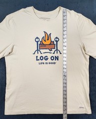 NEW Life Is Good “Log On” Fireplace LS Crusher T-Shirt Size L Beige Winter Fall