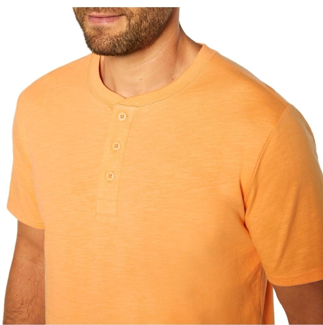 GAP Men's Soft Short Sleeve Half Button Collar Slub Henley Apricot Wash Medium gallery