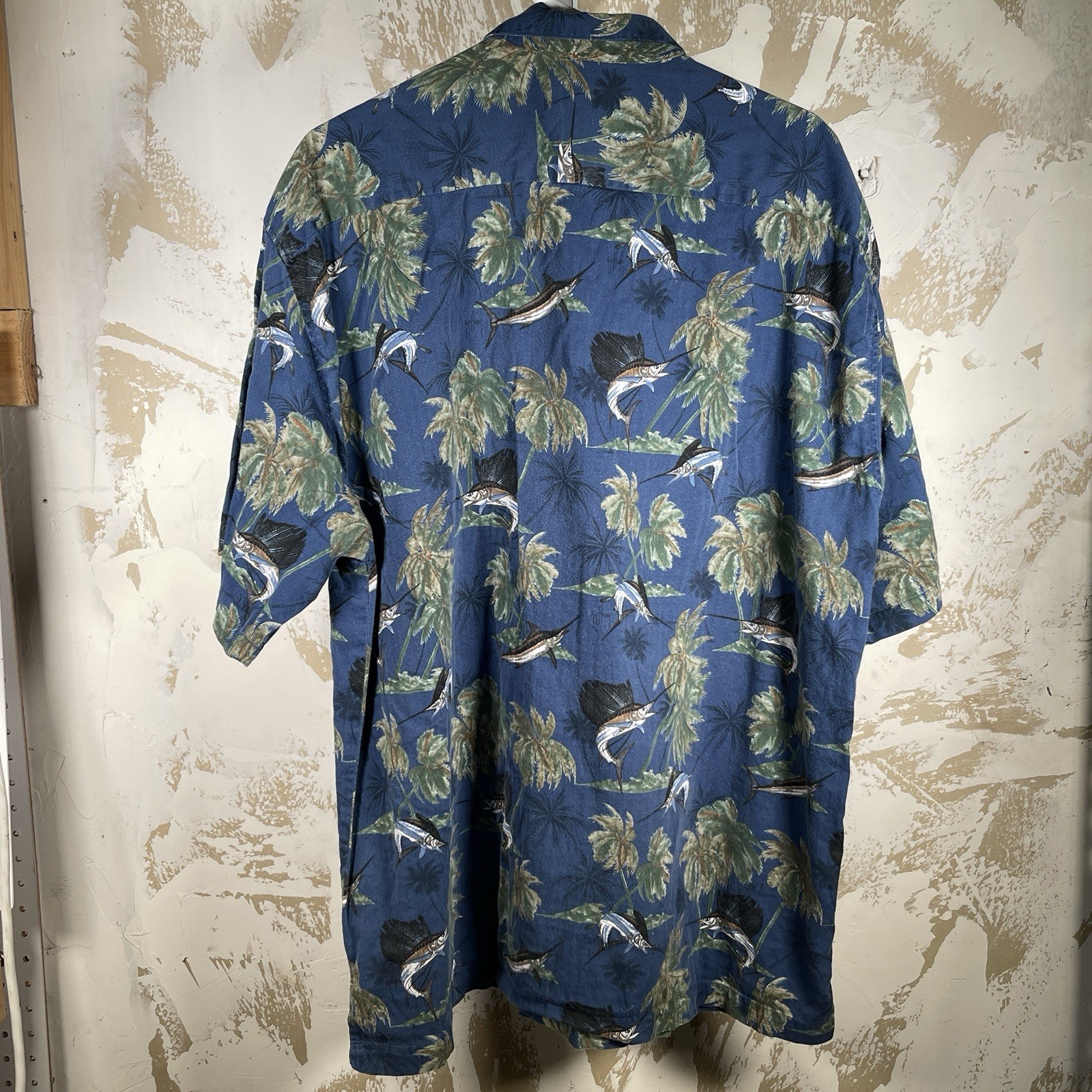 Guy Harvey By AFTCO Bluewater Wear Hawaiian Camp 2X Shirt Large Marlin Fishing gallery