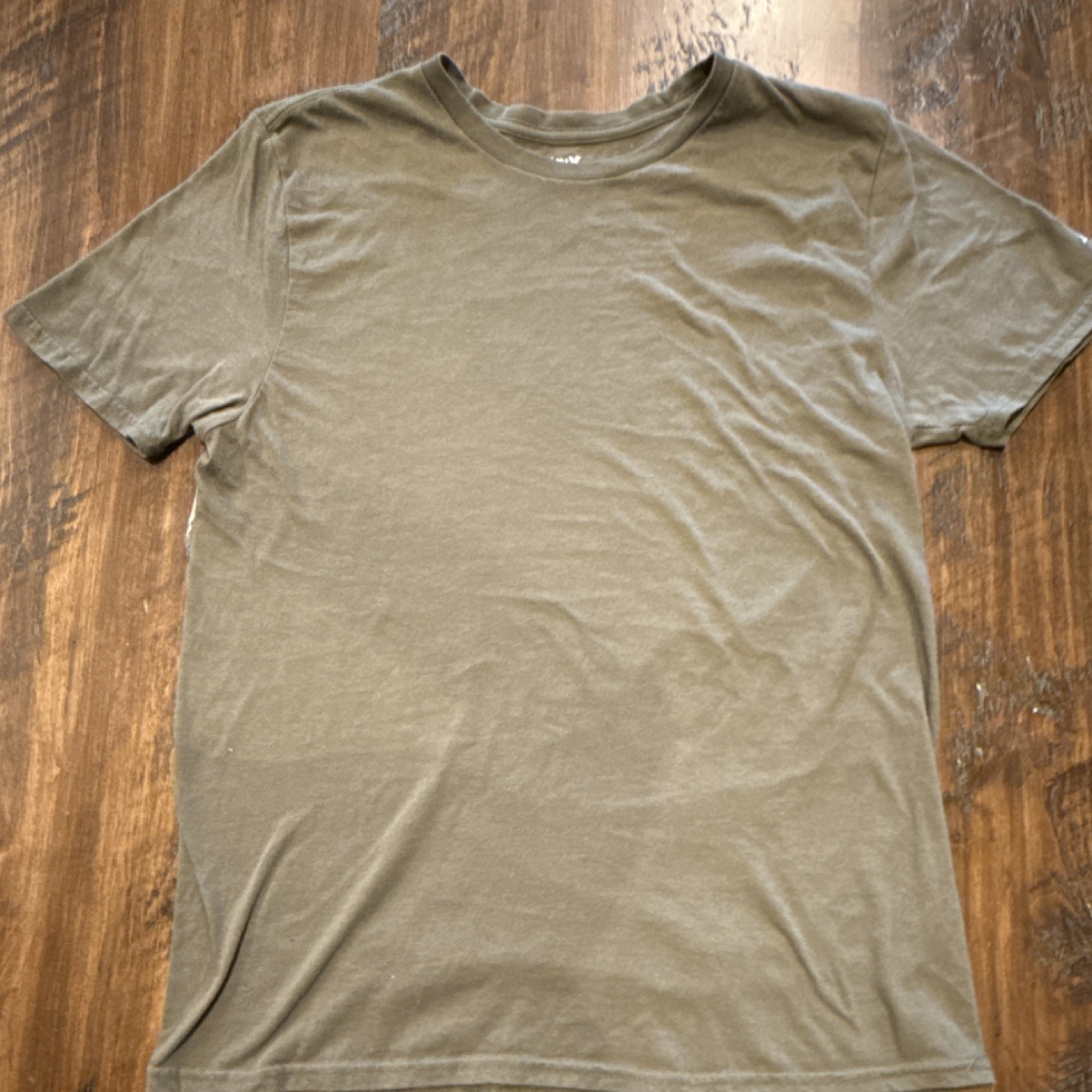 Hurley Men's Green Solid Logo Crew Neck Short Sleeve T-Shirt, Size L gallery