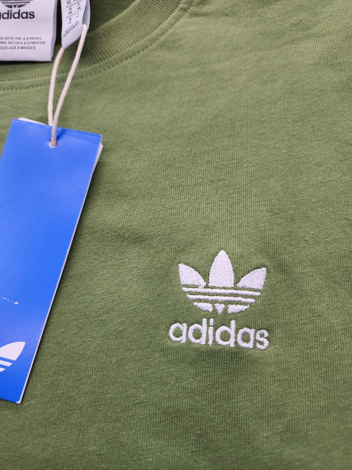 New Men's Adidas Trefoil Essentials Tee Shirt Size Medium Mens Tech Olive gallery