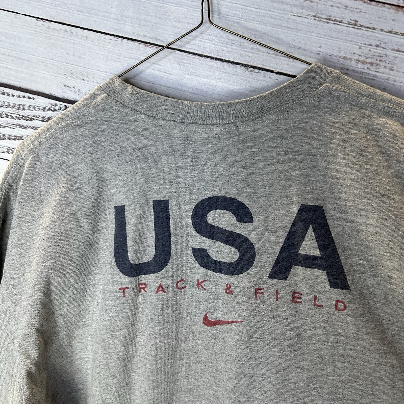 Vintage Y2K Nike Silver Tag USA Track & Field USATF Graphic T-Shirt Men’s Large gallery