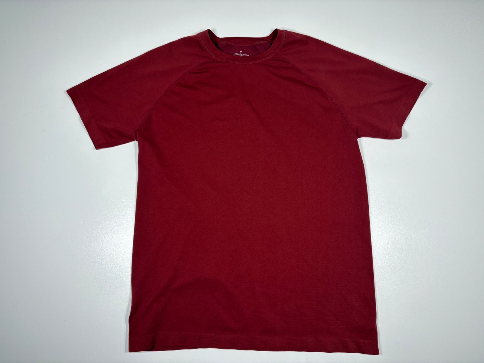 Fabletics Tshirt Mens L Red Athletic Stretch Soft Training Cotton Nylon Blend gallery