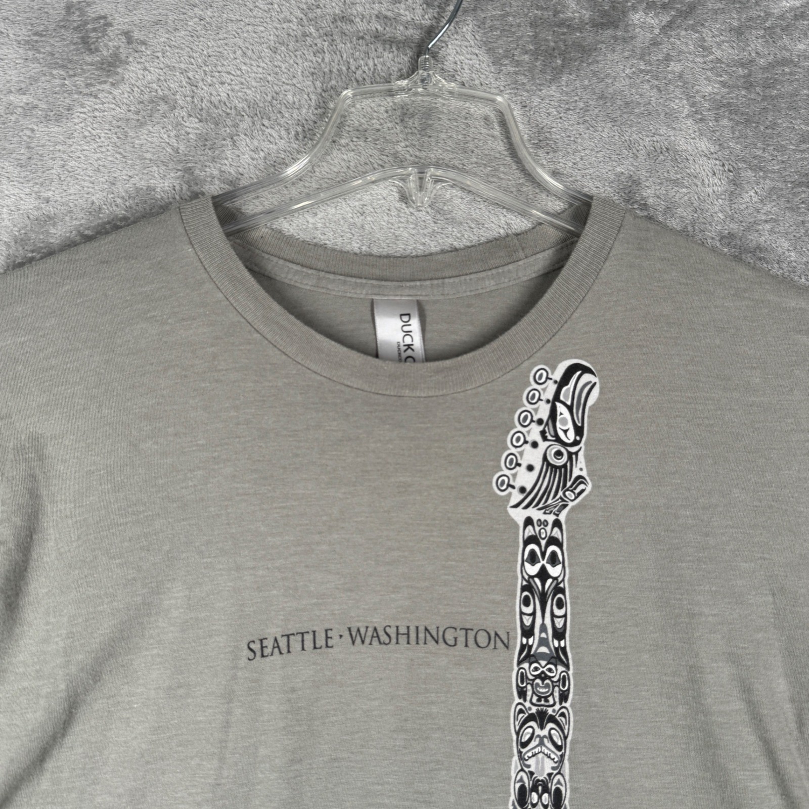 Duck Co Seattle Washington Guitar Graphic T-Shirt Mens Size M gallery