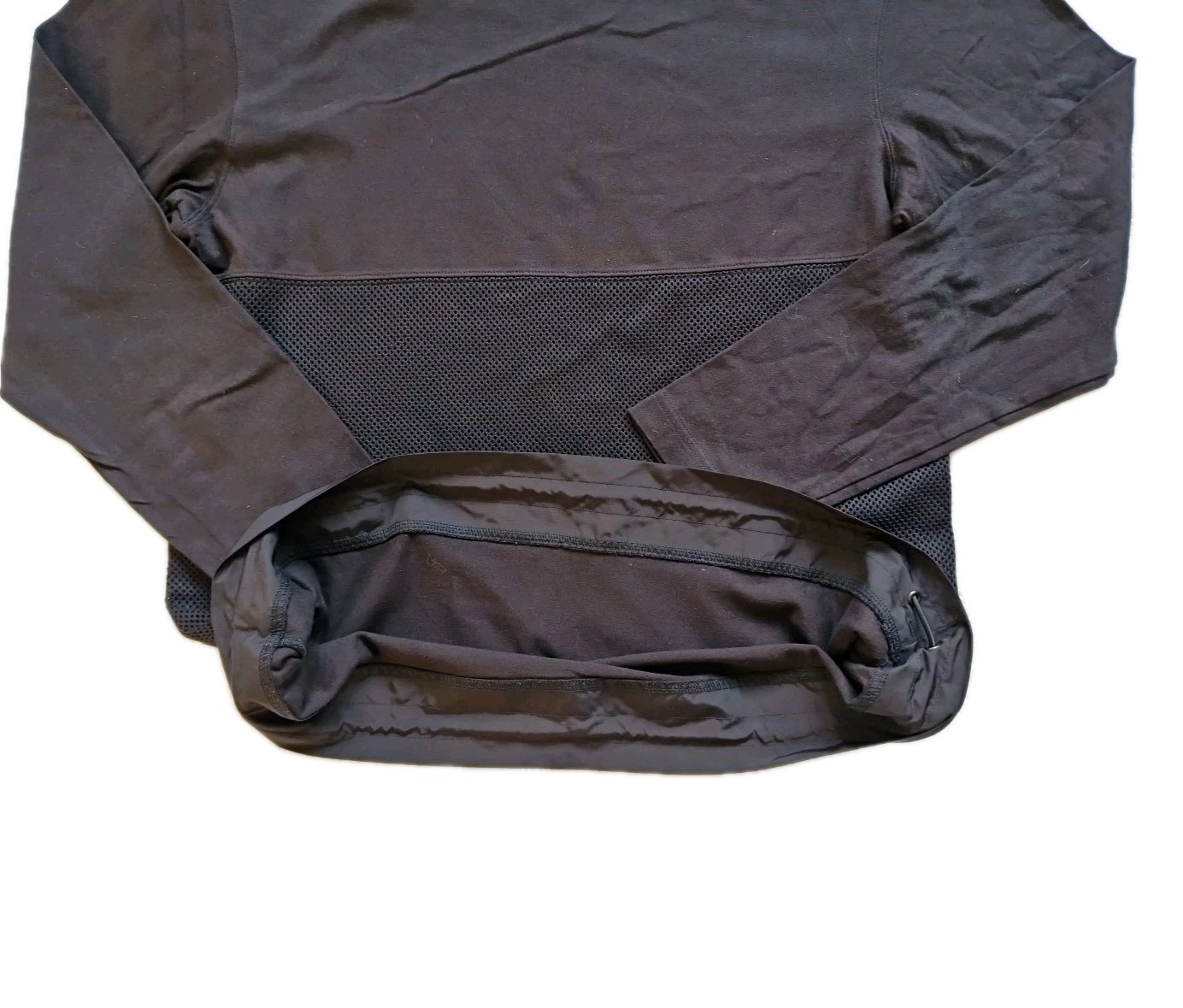 Onitsuka Tiger Mens Black Long Sleeve Tee T-Shirt With Mesh Overlay. Size Medium gallery