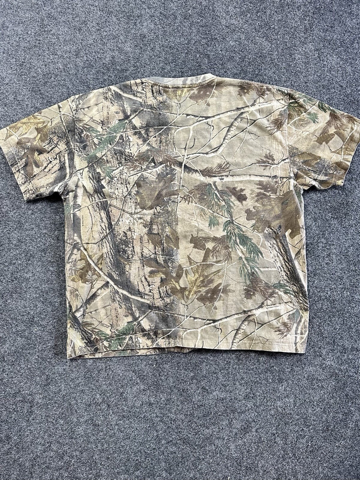 Vintage Carhartt Pocket Tee Real Tree Camo Tee Size XL gallery