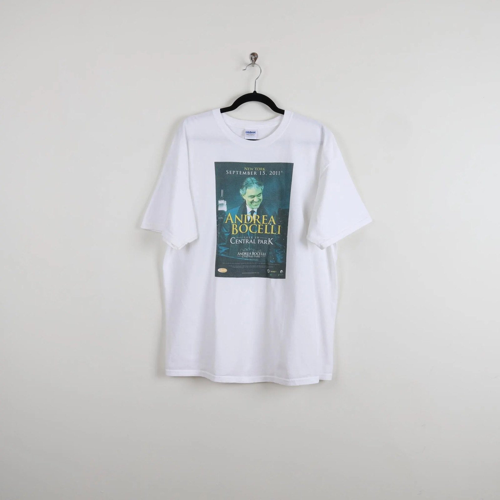 Vintage Y2K Andrea Bocelli Live in Central Park 2011 Concert Poster T-shirt XL gallery