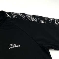 Keep Learning Paisley Shoulder-Pattern Solid Black T-Shirt Men’s Size M/L Casual
