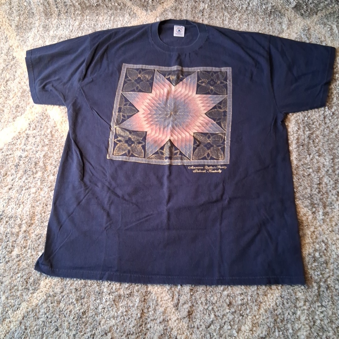 Museum Of The American Quilter’s. Paducah, KY. Delta, Navy Blue, Size XXL.