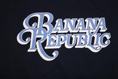 NWT Mens BANANA REPUBLIC Script Logo PREMIUM WASH Graphic Tee T-Shirt LARGE *K2