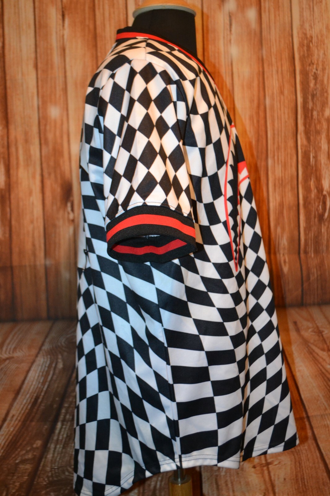 Hudson Outerwear Men's Checker Pattern Diddy 54 Shark Teeth T Shirt Size XL gallery