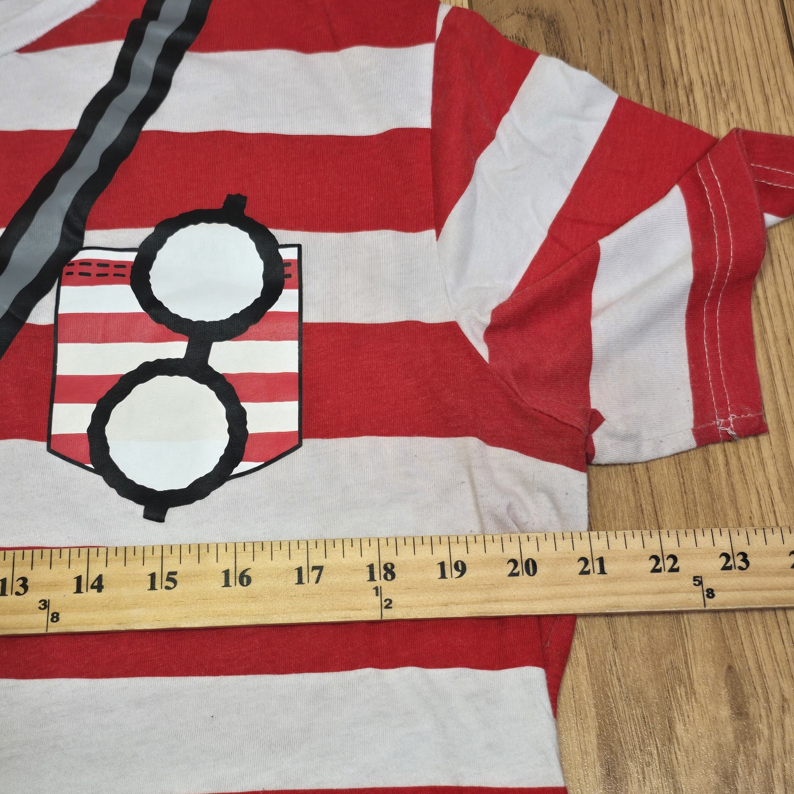 Where's Waldo Costume T-Shirt Men's Size Large EUC Halloween Dress Up Striped gallery