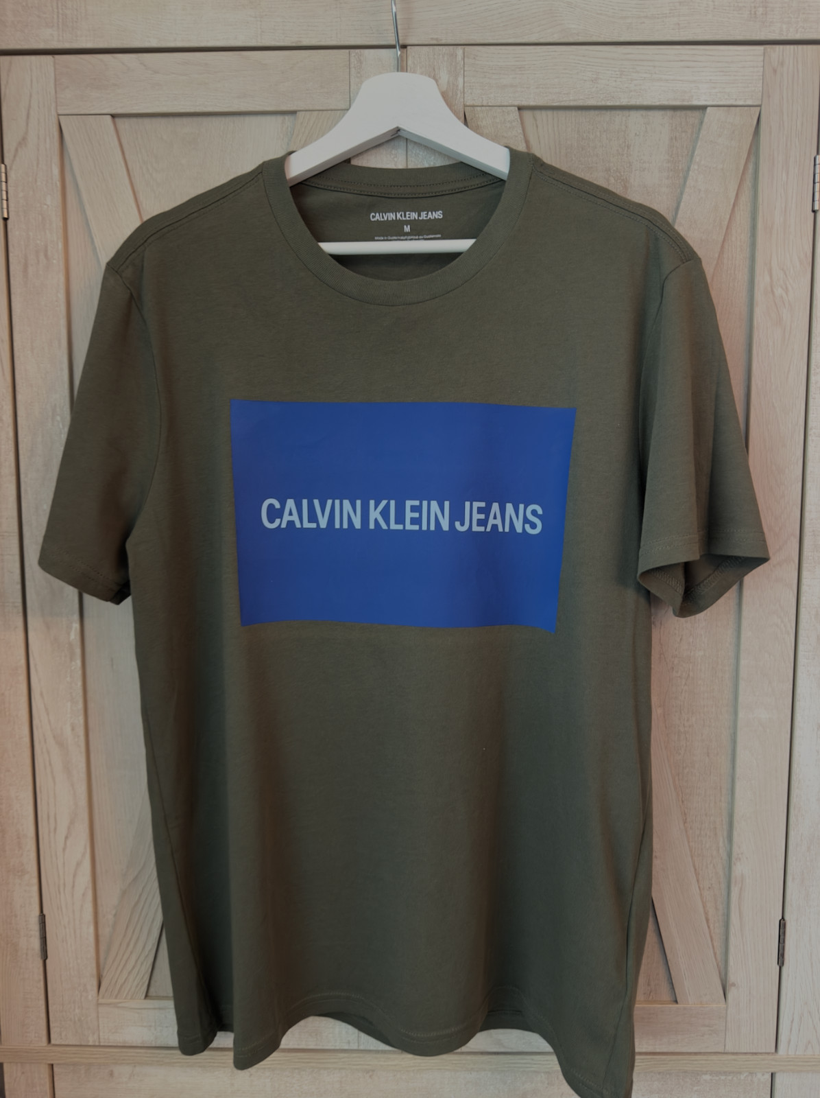 Calvin Klein Jeans T-Shirt Olive Green Blue Box Logo Medium Brand New Tags Mens gallery