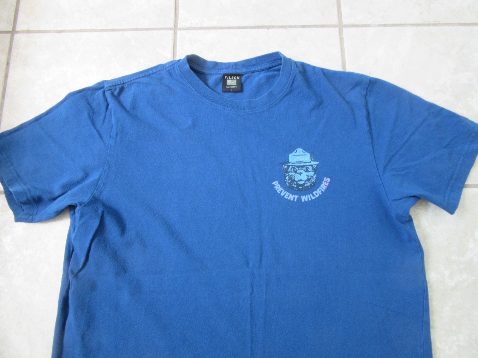 Filson Smokey the Bear T Shirt Front & Back / Made in USA Men's Sz L gallery